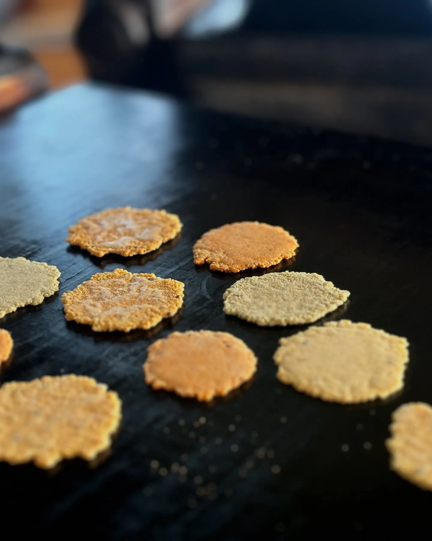 呂麦(ロム)くん&杏里結(アリス)ちゃん、はじめてのご来店♪